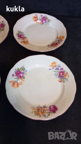 Порцеланови чиний , снимка 2 - Чинии - 54138567