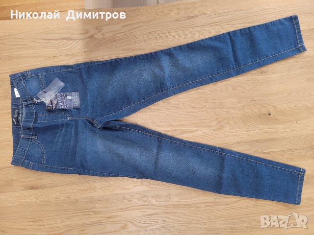 Продавам дамски дънки Arizona