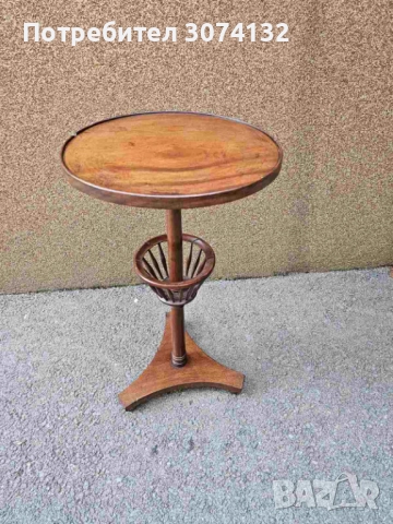 Ретро помощна масичка