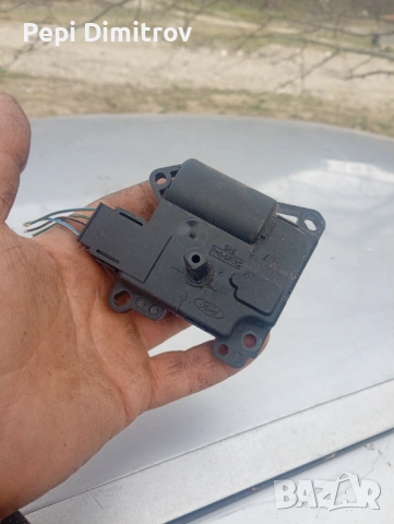 Моторче клапа парно xa4h-19e616-ac Форд фокус 1998-2007