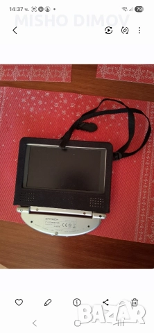 Преносим 7 инча LCD монитор. 