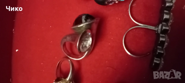 Най различни женски стари бижута, снимка 12 - Антикварни и старинни предмети - 52852305