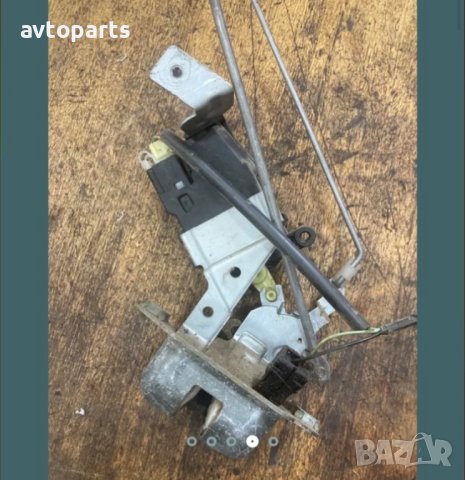 Subaru legacy 1998година Комби Брава Багажник, снимка 4 - Части - 40446260