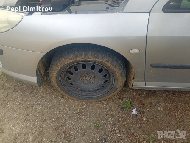 Ляв калник Пежо 407  за Peugeot 407 2004 година, снимка 3 - Части - 54198460