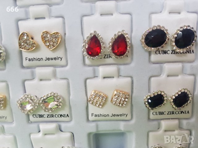 Обеци, снимка 2 - Обеци - 40749484