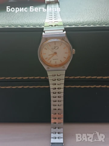 Дамски кварцов часовник, снимка 6 - Дамски - 50604302