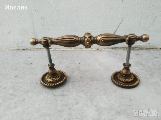 Две барокови дръжки за мебел, снимка 3 - Антикварни и старинни предмети - 29918171