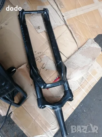 Вилка RockShox Recon Gold RL 27,5" x 120 ход, Debonair, 15x110 tapered 