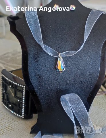 Комплект блестящи колие и мини обеци / обици кристали Сваровски Swarovski, снимка 2 - Бижутерийни комплекти - 38958042