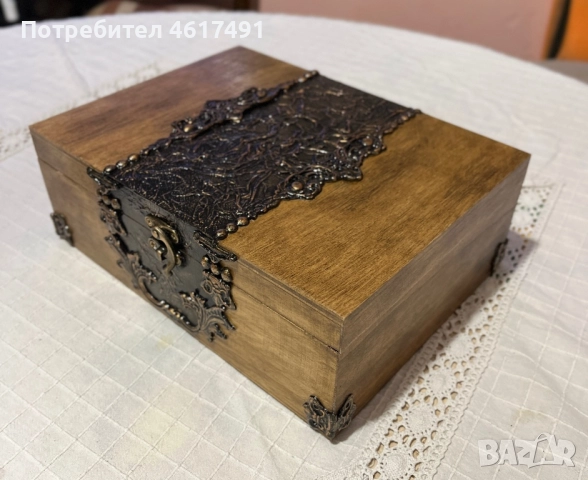 Дървена кутия🗳️