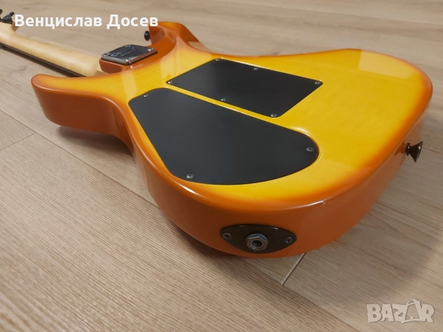 Charvel 375 Delux made in Japan, снимка 13 - Китари - 51489046