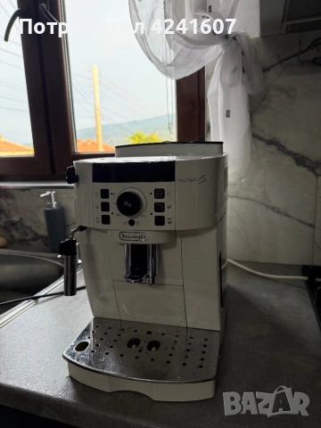 Кафемашина Delonghi , снимка 3 - Кафемашини - 53166418