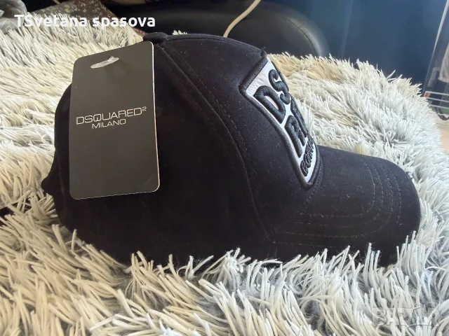 Шапка с козирка dsquared2, снимка 2 - Шапки - 55861378