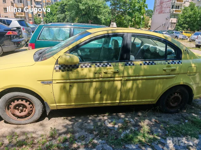Hyundai accent 2009, снимка 3 - Автомобили и джипове - 56043812