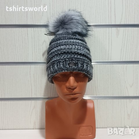 Нова дамска плетена шапка сив меланж с помпон/пух, снимка 7 - Шапки - 30963330