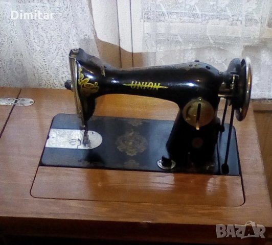 Ретро съветска крачна шевна машина UNION, снимка 1 - Антикварни и старинни предмети - 31038685