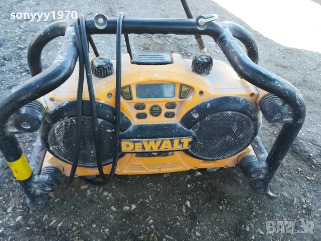 DEWALT-PROFI RADIO 220V-ВНОС SWISS 2009251639М, снимка 5 - Радиокасетофони, транзистори - 51779279