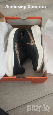 Маратонки NIKE REVOLUTION , снимка 8 - Маратонки - 56322733