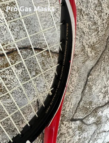 Професионална Тенис Ракета Tennis Racquet Wilson BLX Six One 95 sq inches 309 grams Grip 3 4 3/8 Нап, снимка 5 - Тенис - 49392516