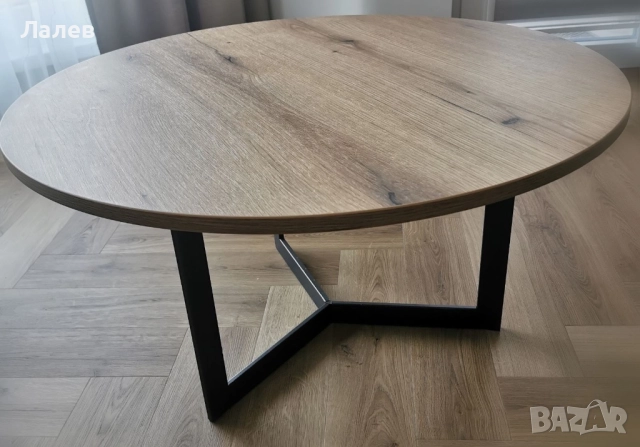 Кръгла холна масичка в дървесен десен , снимка 3 - Маси - 52732849