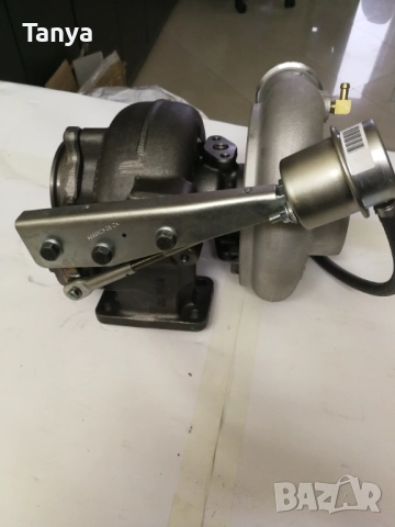 Турбо HOLSET 3537951, 129CSR 05, HX40W, 4038990H, Cummins engine, за дизелов двигател Къминс, снимка 2 - Части - 52571665