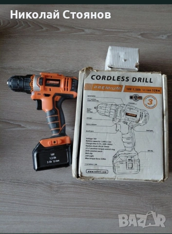 Акумулаторна бормашина 18V Premium