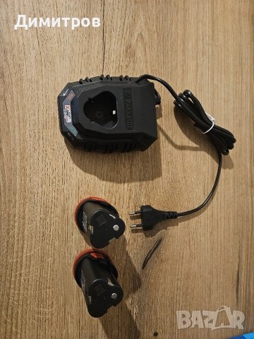 12V,Зарядно и две акумулаторни батерии,Parkside 12V