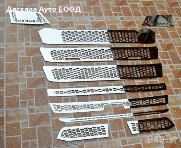 Комплект декорация предна решетка (с халоген) за Скания SCANIA S 2016+