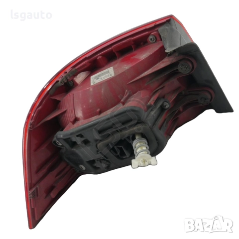 Десен стоп Volkswagen Passat (B7) 2010-2014 ID: 154157, снимка 2 - Части - 52455446