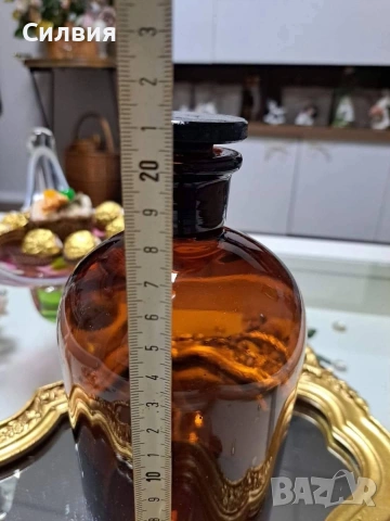 Винтидж стъклена бутилка от 60-те години, снимка 4 - Колекции - 53879587