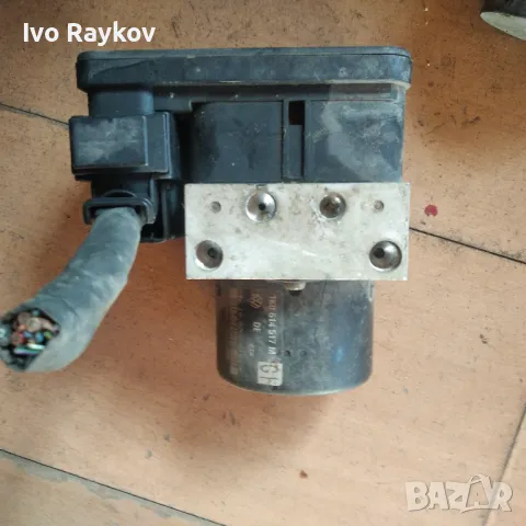 Помпа ABS, АБС за Golf 5 Plus , 1K0 907 379 Q, 1K0 614 517 J , снимка 5 - Части - 47560726