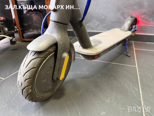 Електрическа тротинетка Xiaomi MI 3/+зарядно, снимка 6 - Xiaomi - 52015464