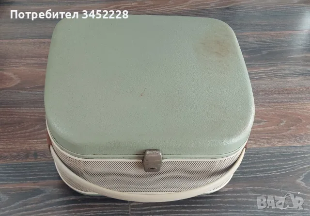 Магнетофон винтидж за колекционери , снимка 3 - Антикварни и старинни предмети - 55770999