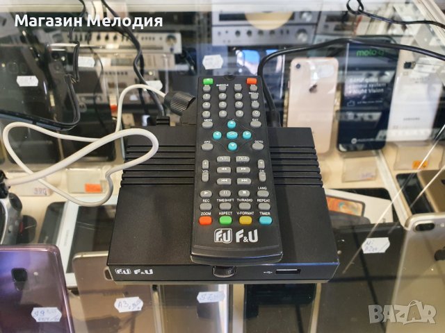 8" телевизор Super TFT LCD Digital Color Monitor/TV с декодер и антена. Работи на 12 и 220 волта. Де, снимка 2 - Телевизори - 42431464