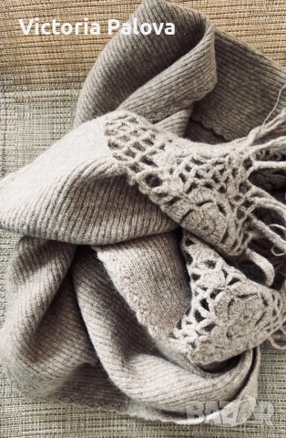 Вълнен шал с дантели от рози и дълги ресни - 220см, снимка 8 - Шалове - 52719650