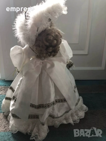 Порцеланова кукла Alberon Lady Helena , снимка 5 - Колекции - 52702348