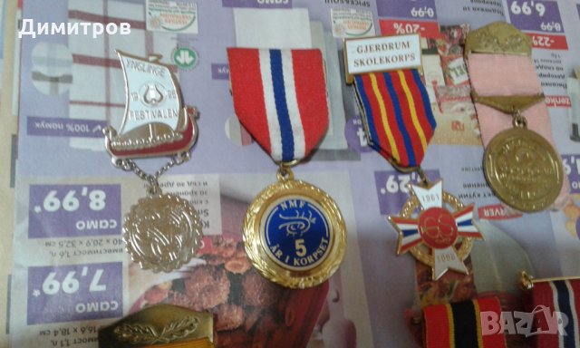 Значки, снимка 2 - Други ценни предмети - 31177590