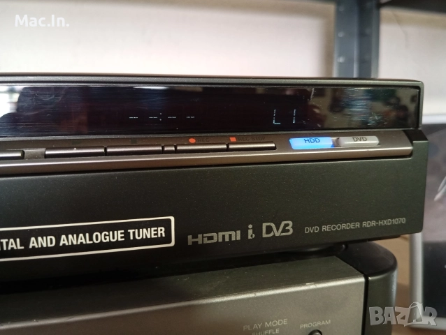 SONY DVD Recorder RDR-HXD1070, снимка 14 - Плейъри, домашно кино, прожектори - 52773635