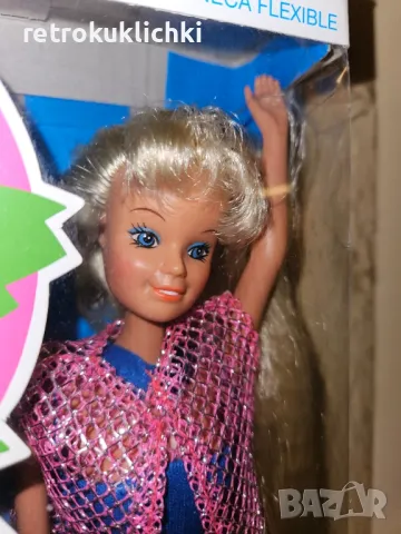 Ретро кукла Sandi, тип Барби, снимка 4 - Кукли - 47395507