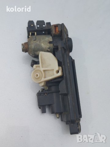 Дръжка багажник S класа, снимка 2 - Автомобили и джипове - 40246696