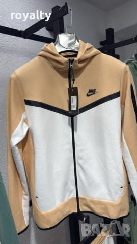 Nike Tech НА ЕДРО 5 Бр. Мъжки Спортен Екип Найк Тек 