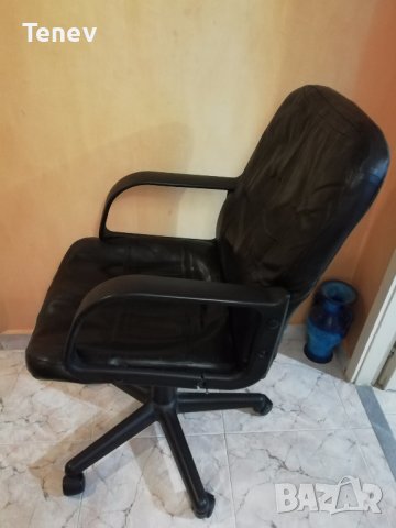 Офис стол от естествена кожа, снимка 3 - Столове - 38942897