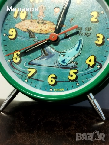 Стар анимиран будилник, настолен часовник, снимка 3 - Антикварни и старинни предмети - 54049244
