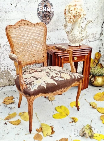 кресло в стил Луи 15 с гобленова тапицерия и ратанов гръб , снимка 3 - Столове - 53165521