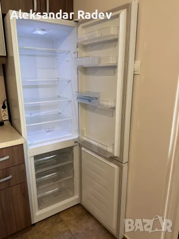 Хладилник с фризер Gorenje NRK418EEW4 , 255 l, E , No Frost , Бял, снимка 2 - Хладилници - 56246411