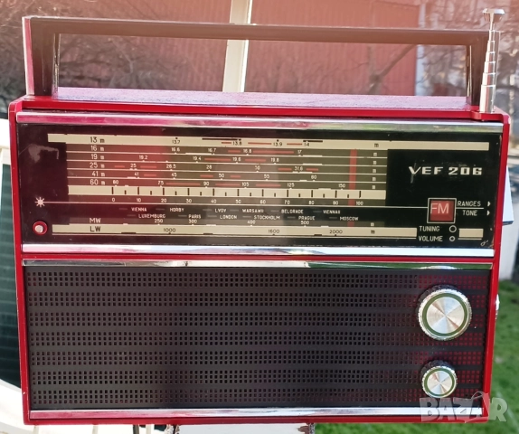 92 🎶 VEF-206 – Ретро радио със съвременно звучене 🎶, снимка 2 - Антикварни и старинни предмети - 52685445