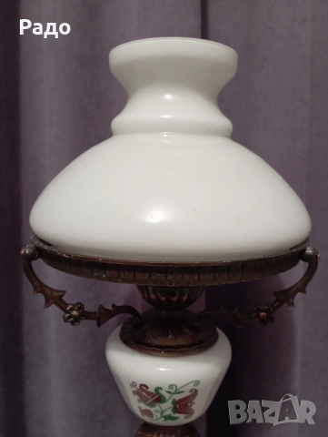 Голяма старинна лампа, снимка 4 - Настолни лампи - 50419524