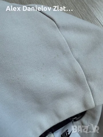Оригинален Nike Tech Fleece суитшърт (Детско XL / XS), снимка 3 - Детски анцузи и суичери - 56058159