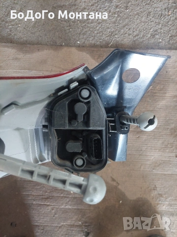 Десен Рено Меган/Renault Megane 3, снимка 2 - Части - 54145884