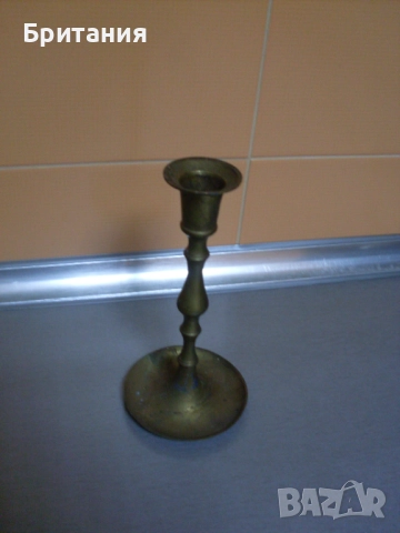 Бронзов свещник., снимка 2 - Антикварни и старинни предмети - 52921329